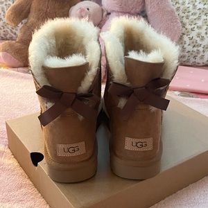 UGG Mini Bailey Bow II Boot Chesnut